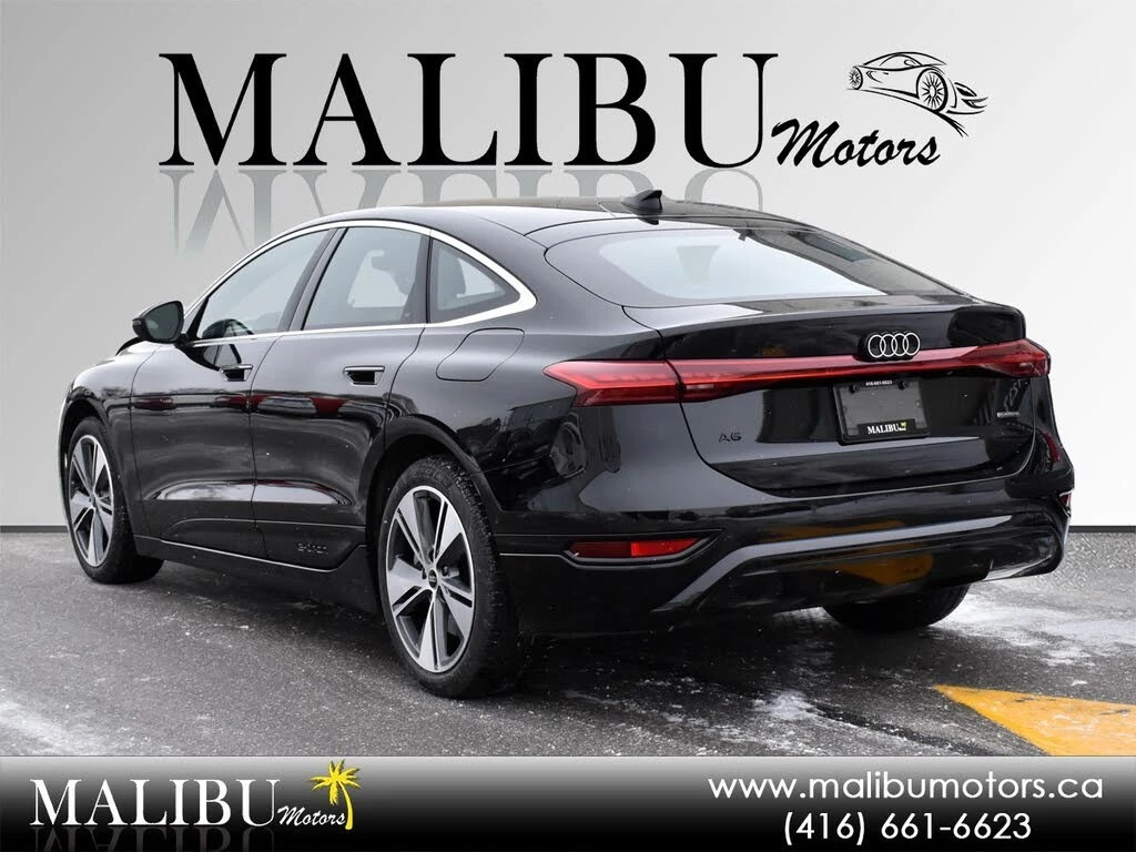 Audi E-Tron Sportback* Premium Plus* АвтоКредит* (ЦЕНА ДО БГ), снимка 4 - Автомобили и джипове - 54128811