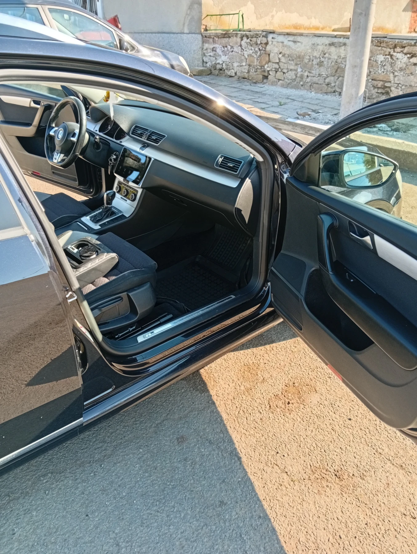 VW Passat, снимка 6 - Автомобили и джипове - 54436336