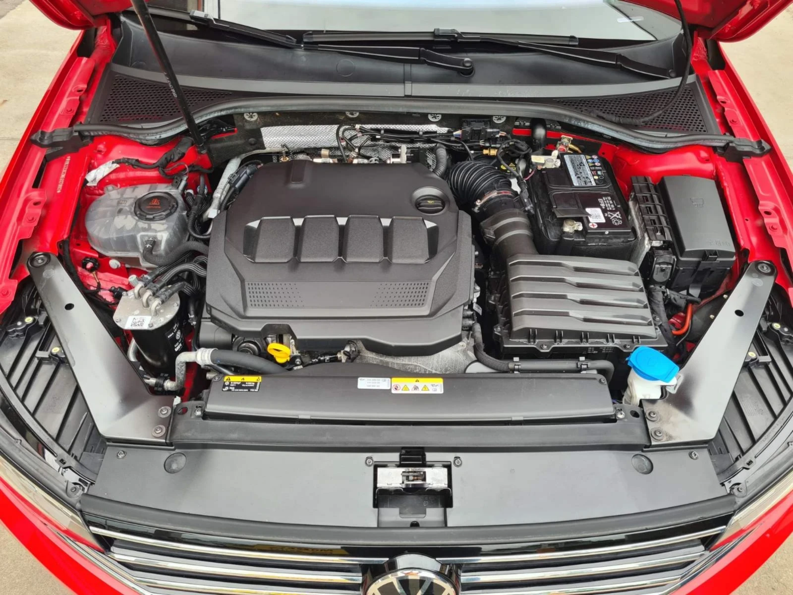 VW Passat 2.0.TDI, снимка 16 - Автомобили и джипове - 54495314