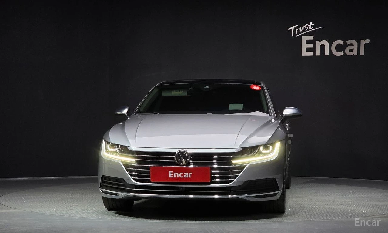 VW Arteon PRESTIGE* SUNROOF* КОЖА* ПОДГРЕВ* ОБДУХВАНЕ* НАВИ, снимка 3 - Автомобили и джипове - 54496310