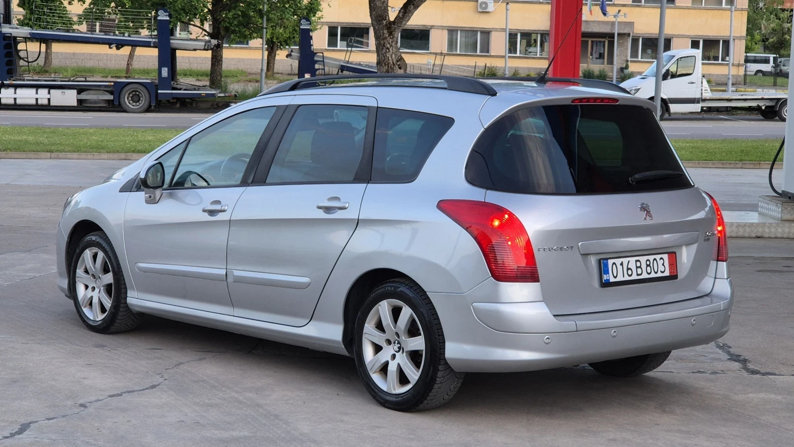 Peugeot 308 1.6 HDI 114К.С* ФЕЙСЛИФТ* ИТАЛИЯ* , снимка 4 - Автомобили и джипове - 54593814