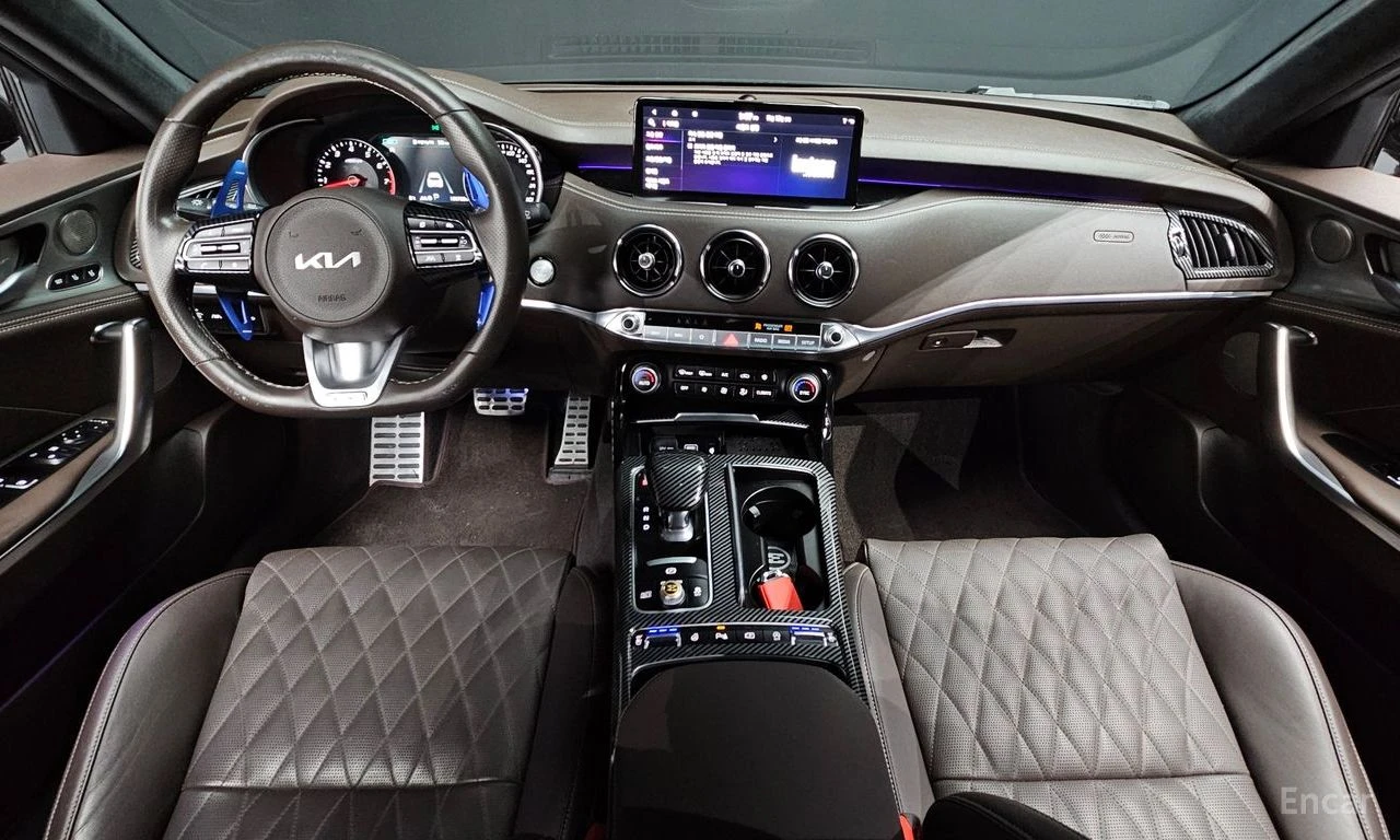 Kia Stinger 3.3* TURBO* ПОДГРЕВ* ОБДУХВАНЕ* ХЕДЪП* LANE* ASSIS, снимка 8 - Автомобили и джипове - 54736735