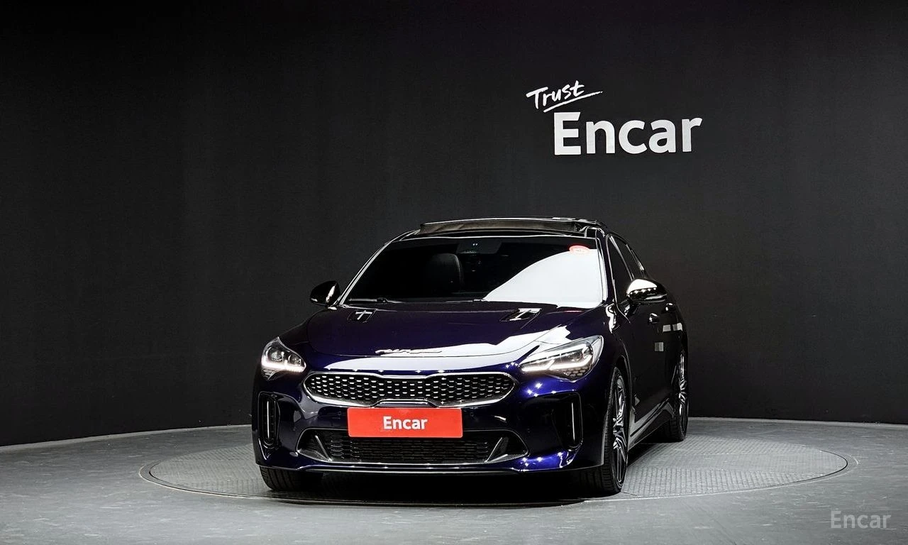 Kia Stinger 3.3* TURBO* ПОДГРЕВ* ОБДУХВАНЕ* ХЕДЪП* LANE* ASSIS, снимка 3 - Автомобили и джипове - 54736735