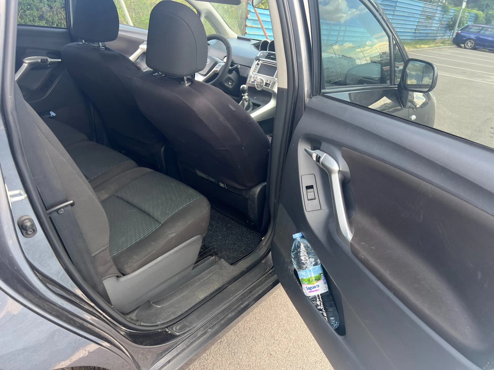 Toyota Verso 2.0 D-4D 126 , снимка 12 - Автомобили и джипове - 54812277