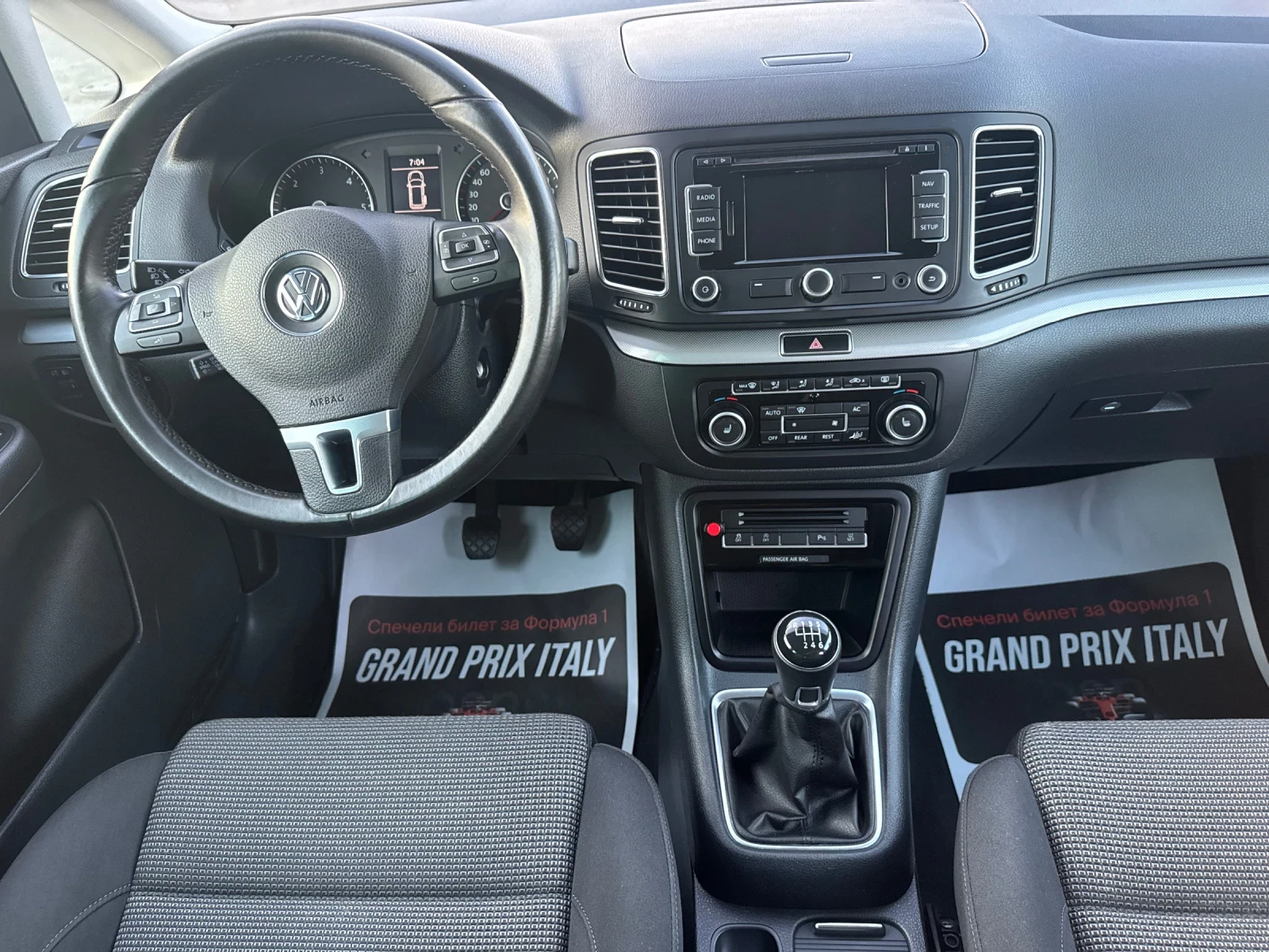 VW Sharan 2.0TDi 4x4 7-Места, снимка 12 - Автомобили и джипове - 55086246