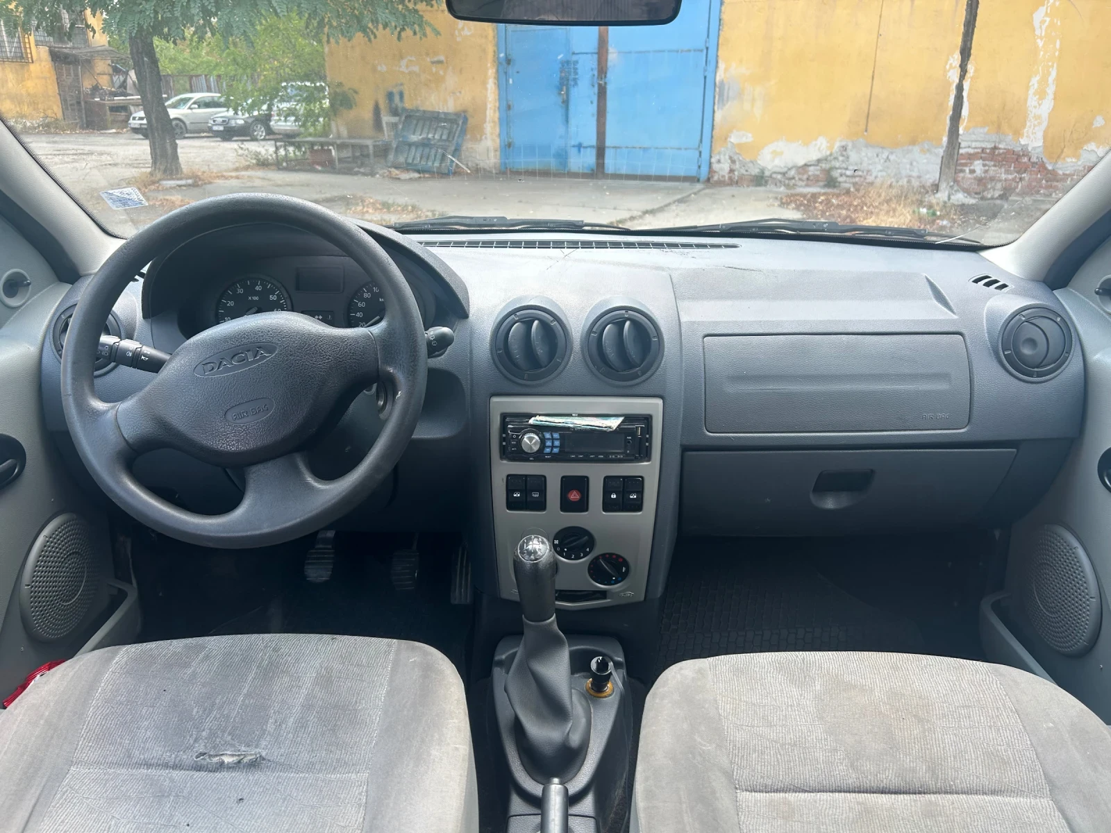 Dacia Logan 1, 5 DCI, снимка 6 - Автомобили и джипове - 55130869