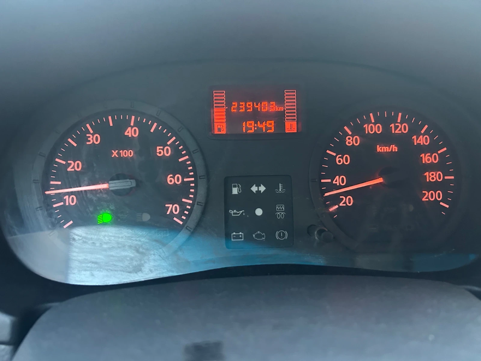 Dacia Logan 1, 5 DCI N1, снимка 10 - Автомобили и джипове - 55130869