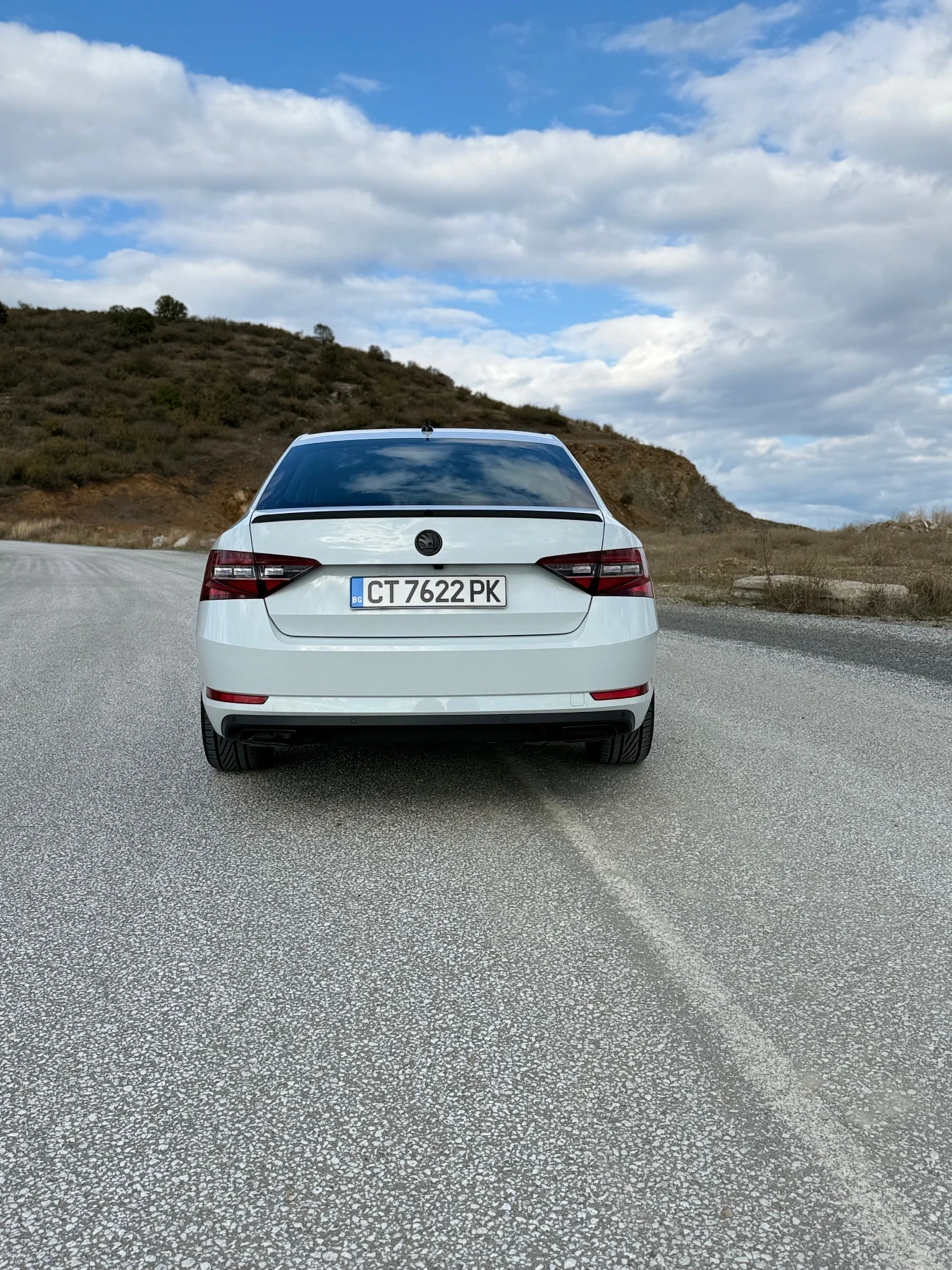 Skoda Superb L&K, снимка 4 - Автомобили и джипове - 55688648