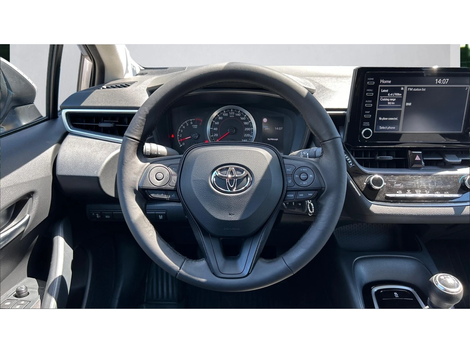 Toyota Corolla 1.5i M/T, Месечна вноска от 227  , снимка 9 - Автомобили и джипове - 55800084