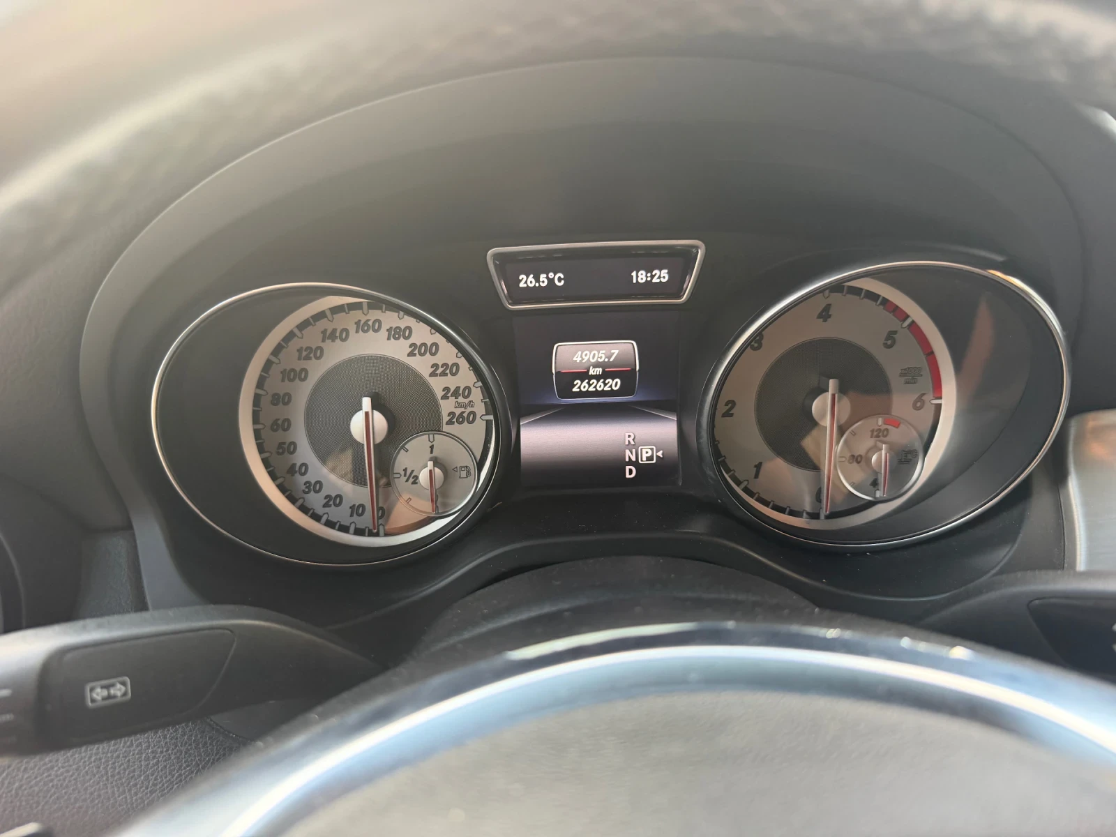 Mercedes-Benz CLA 200 AMG-PACK, снимка 6 - Автомобили и джипове - 55980716