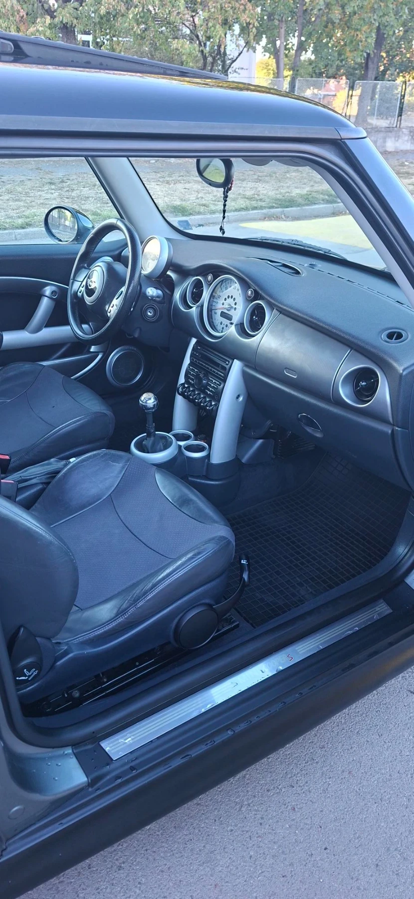 Mini Cooper  1.6 163кс., снимка 11 - Автомобили и джипове - 56339554