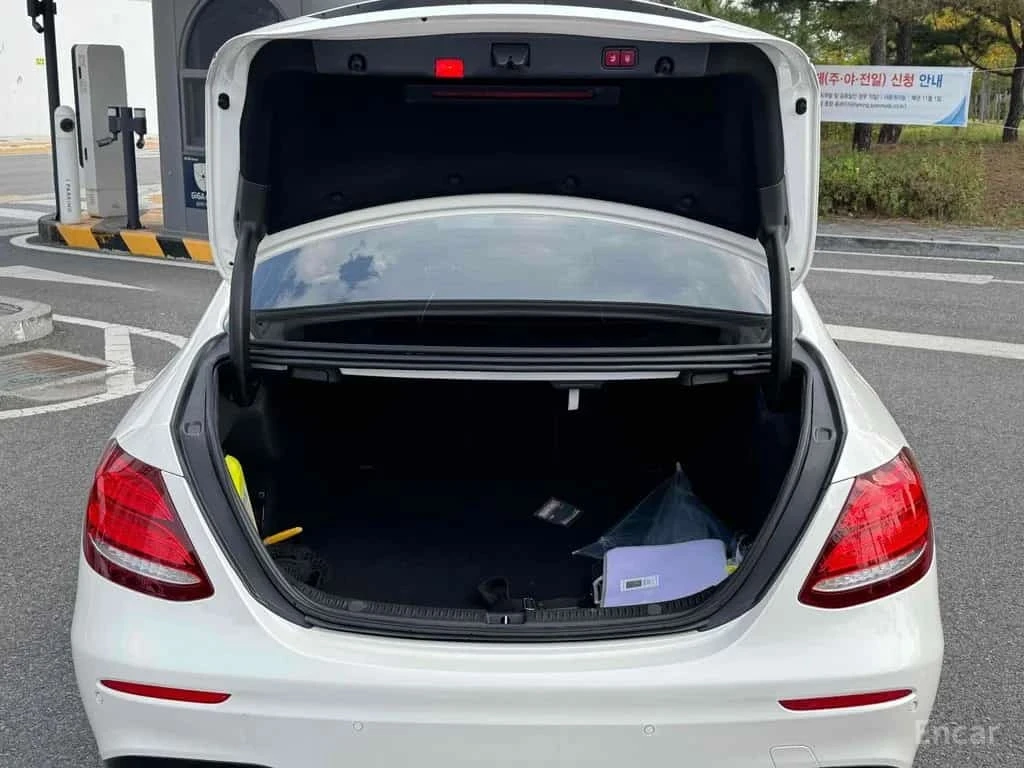 Mercedes-Benz E 63 AMG 4MATIC+ /���������/��������/���������/360 | Mobile.bg � ����������� 5