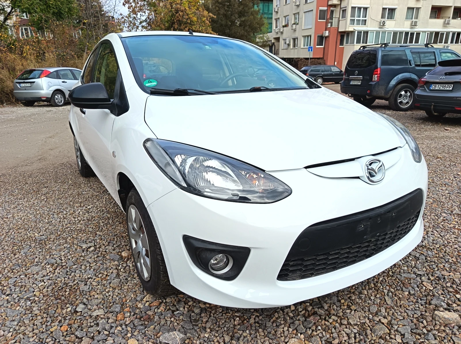 Mazda 2 Fashion, снимка 12 - Автомобили и джипове - 56623597