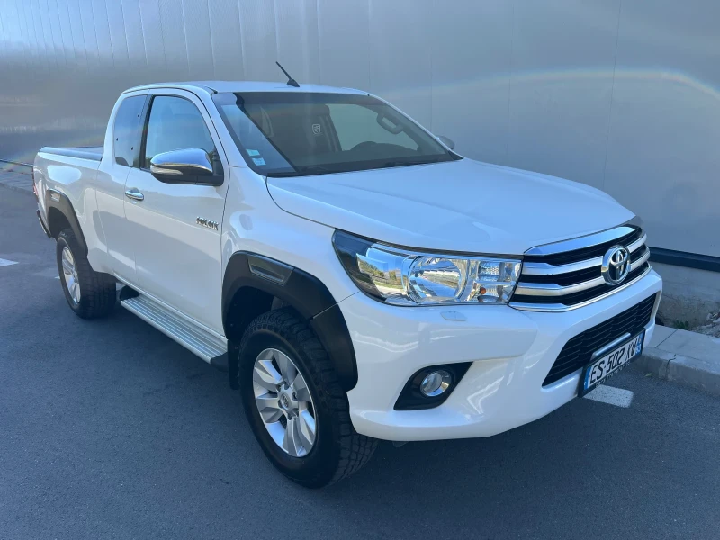 Toyota Hilux 2.4* D4D* NAVI* 4x4, снимка 3 - Автомобили и джипове - 47755643