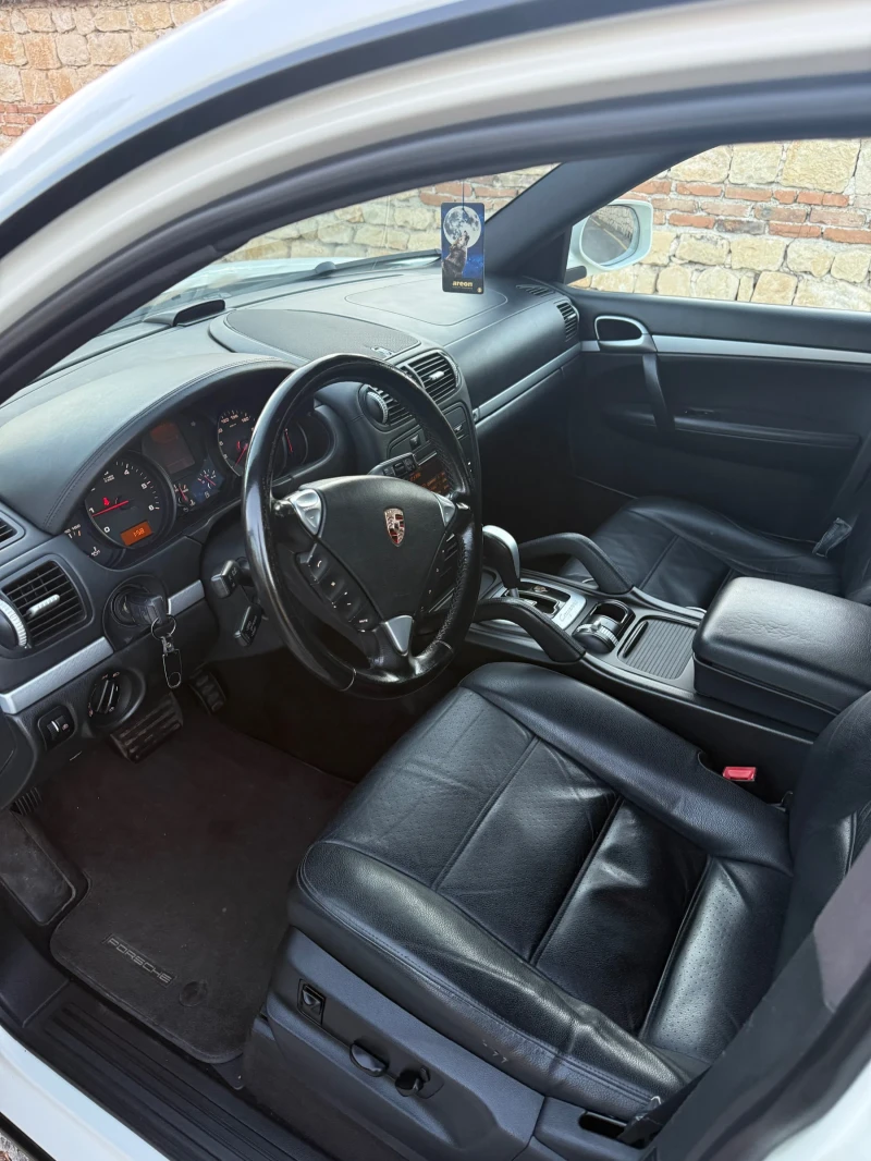 Porsche Cayenne, снимка 8 - Автомобили и джипове - 52279040