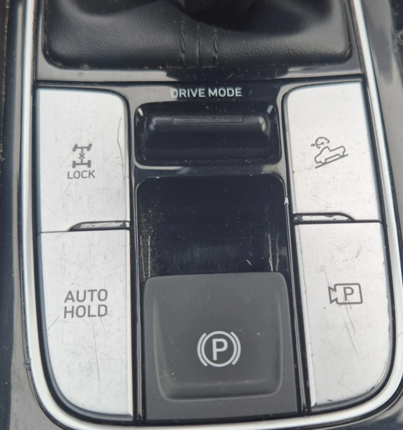 Hyundai Tucson LIMITED , снимка 4 - Автомобили и джипове - 52498169