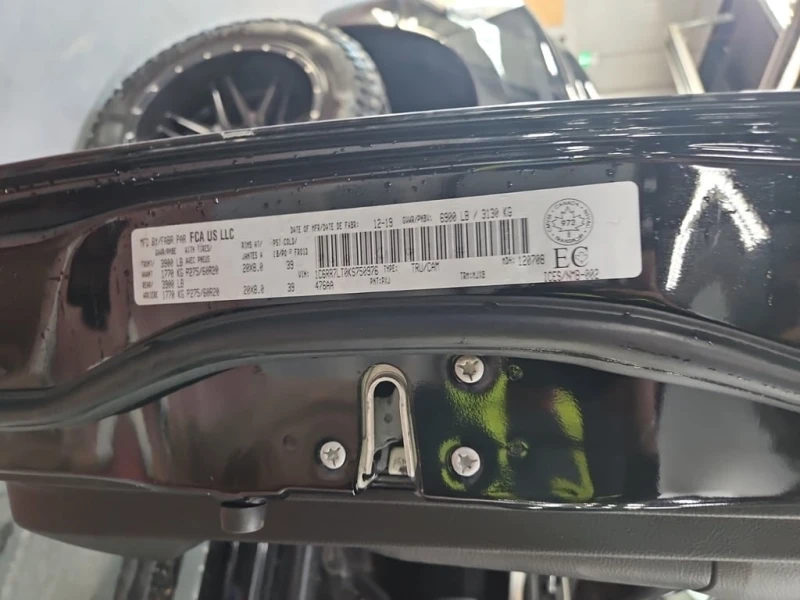 Dodge RAM 1500 * SLT CREW CAB SHORT BED * CARFAX * БЕЗ ПЪРВОНАЧАЛ, снимка 7 - Автомобили и джипове - 53413937