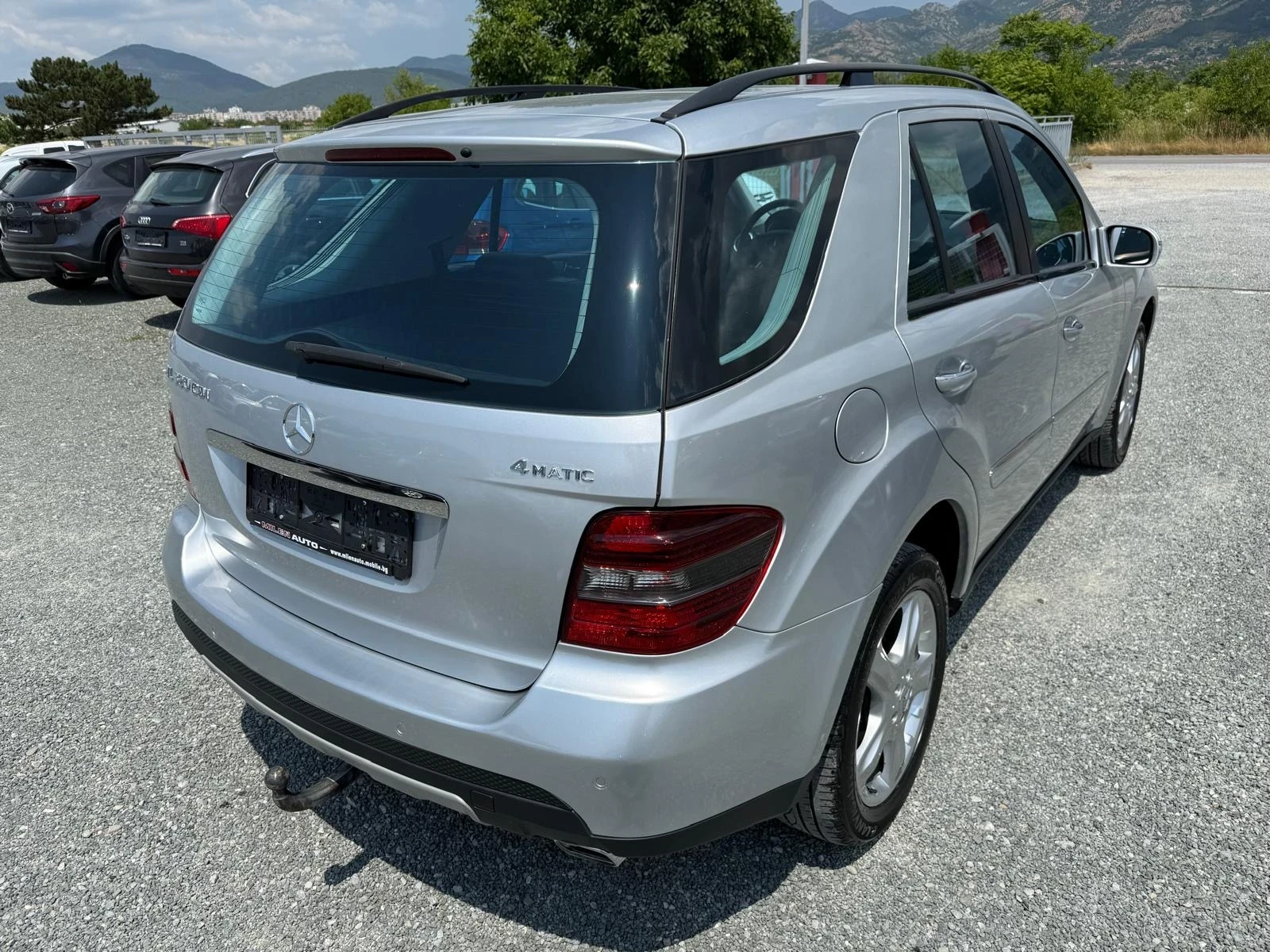 Mercedes-Benz ML 320 (KATO НОВА)^(4-MATIC) - изображение 6