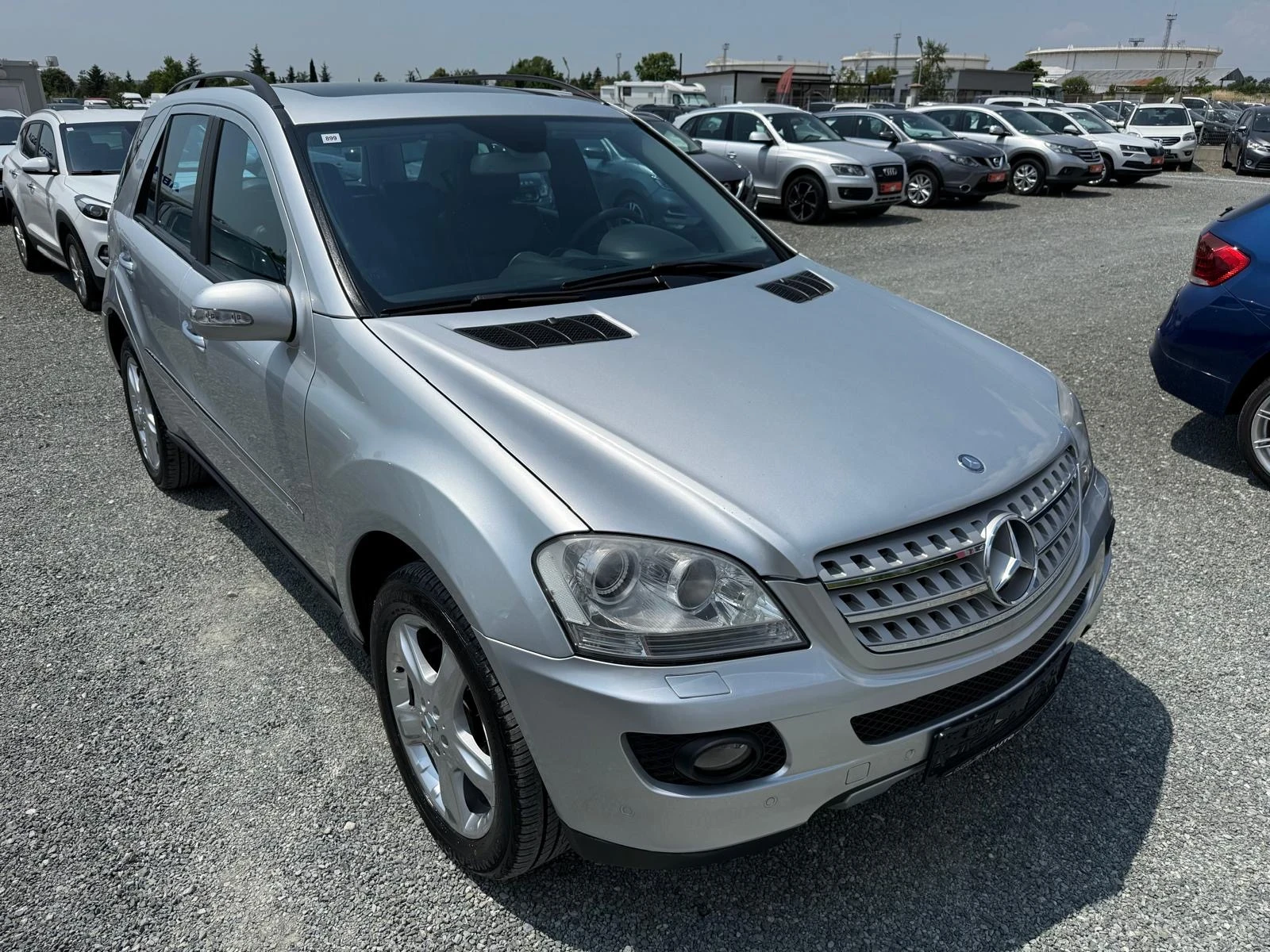 Mercedes-Benz ML 320 (KATO НОВА)^(4-MATIC) - изображение 3