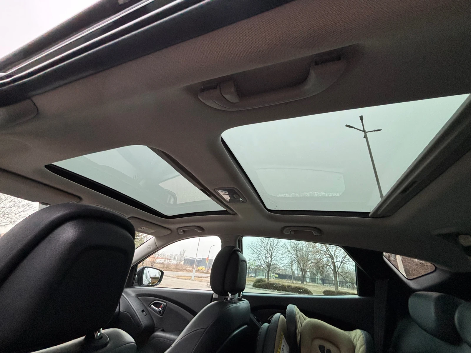 Hyundai IX35 2.0 CRDI 184к.с. 4х4 АВТОМАТ ПАНОРАМА КОЖА - изображение 8