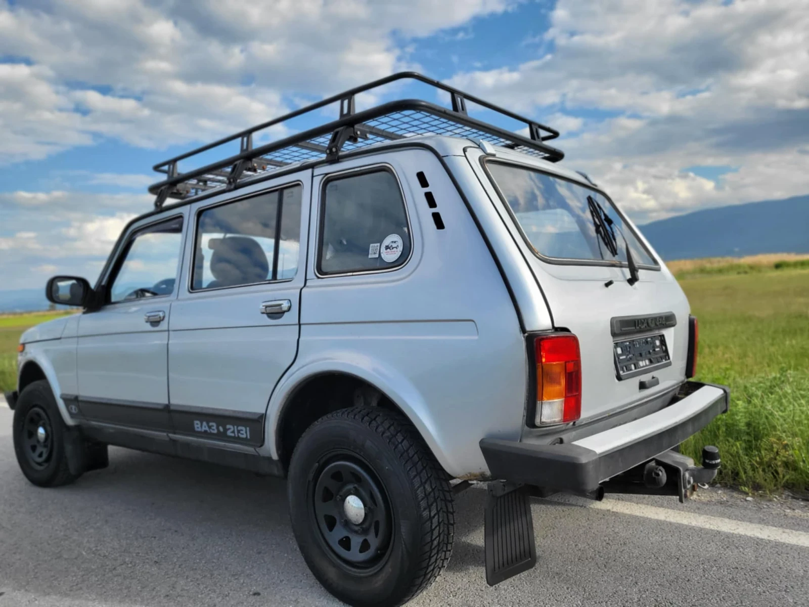 Lada Niva Фабрична GAS 1.7 - изображение 3