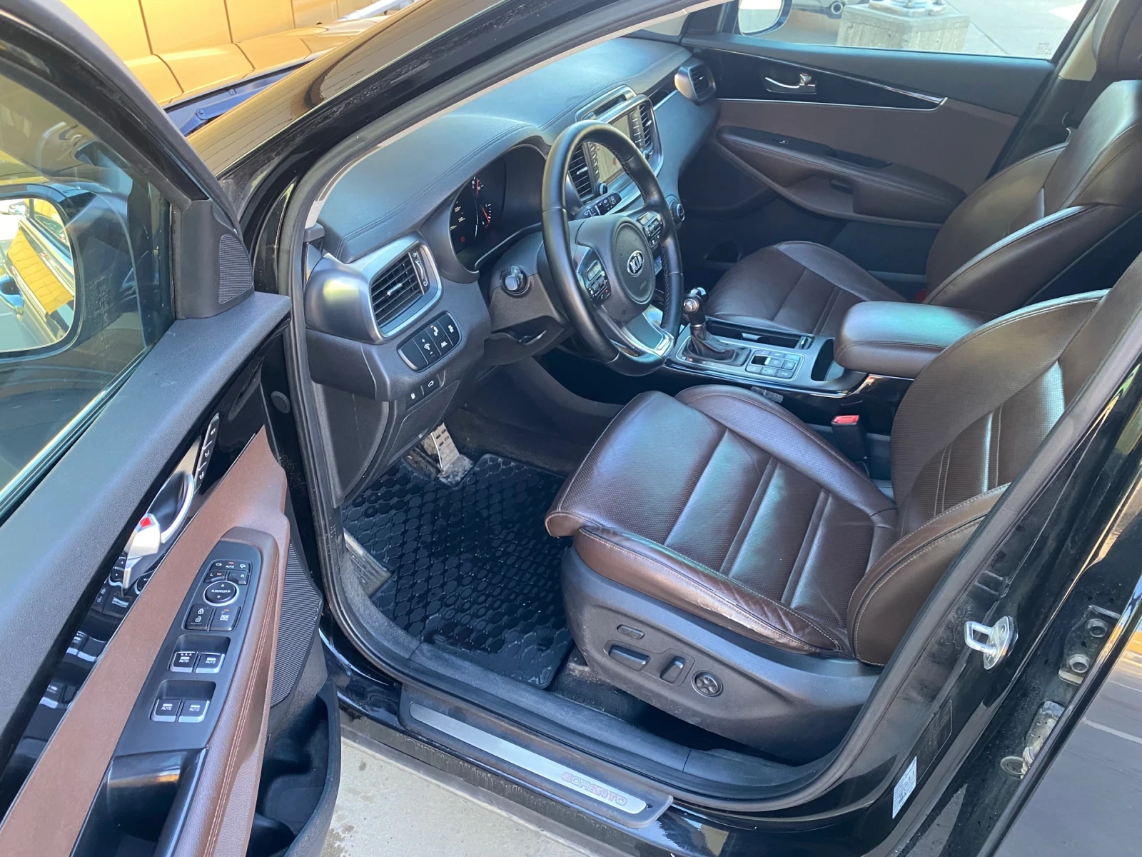 Kia Sorento    | Mobile.bg   14