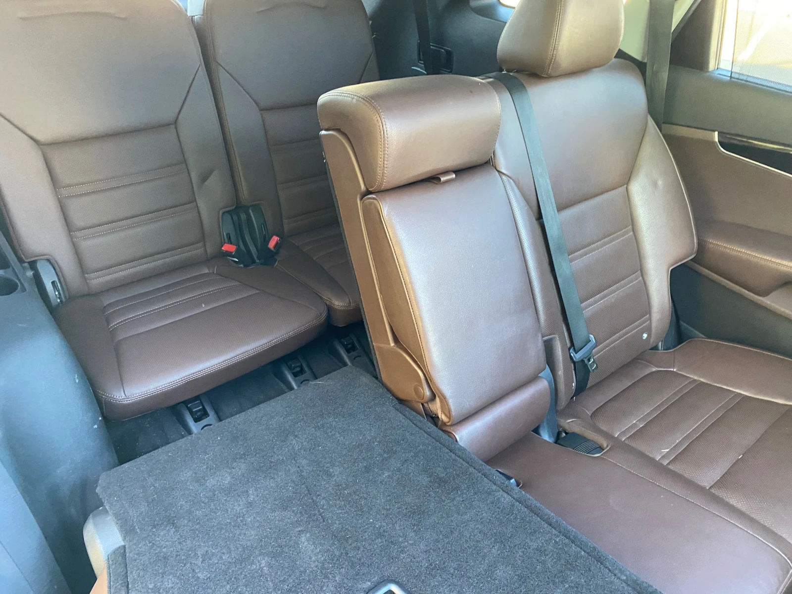 Kia Sorento    | Mobile.bg   15