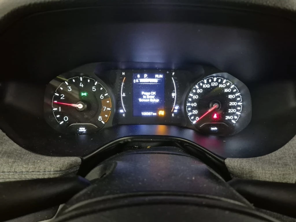 Jeep Compass * NORTH * CARFAX * БЕЗ ПЪРВОНАЧАЛНА ВНОСКА - изображение 10