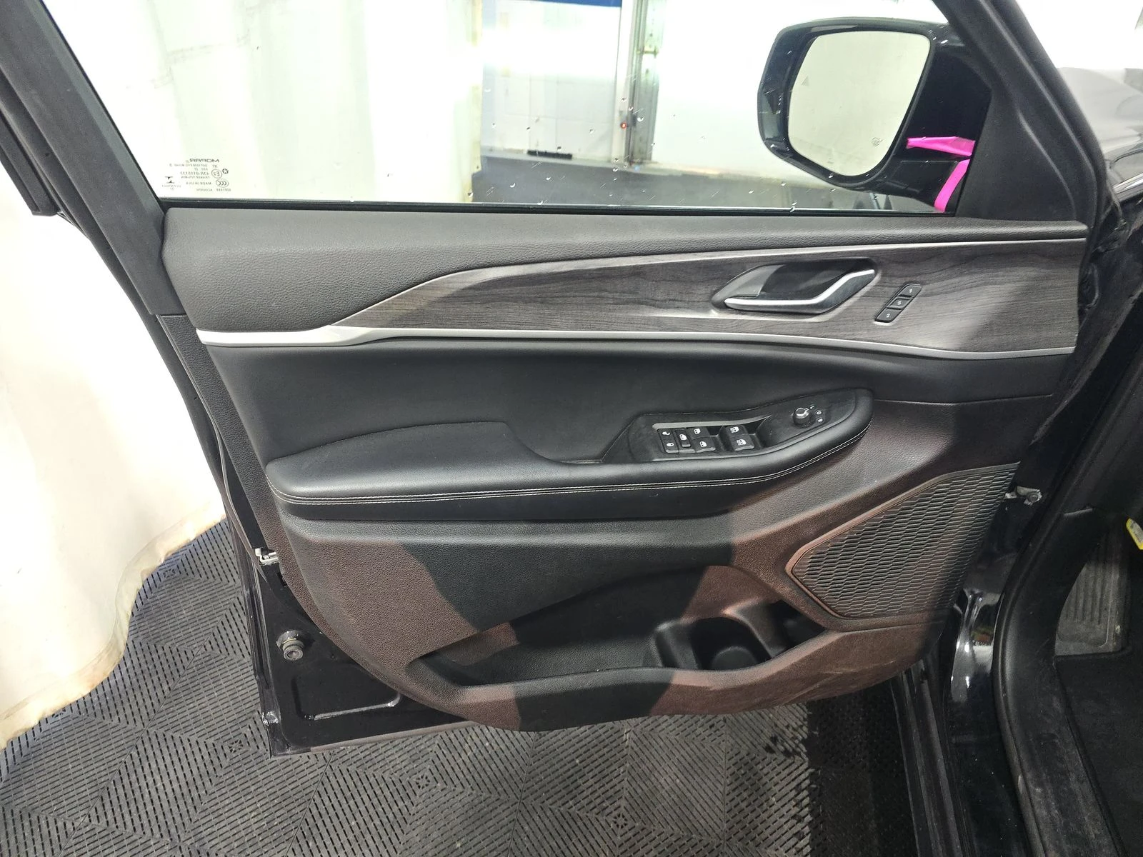 Jeep Grand cherokee LIMITED 3.6L AWD - изображение 7