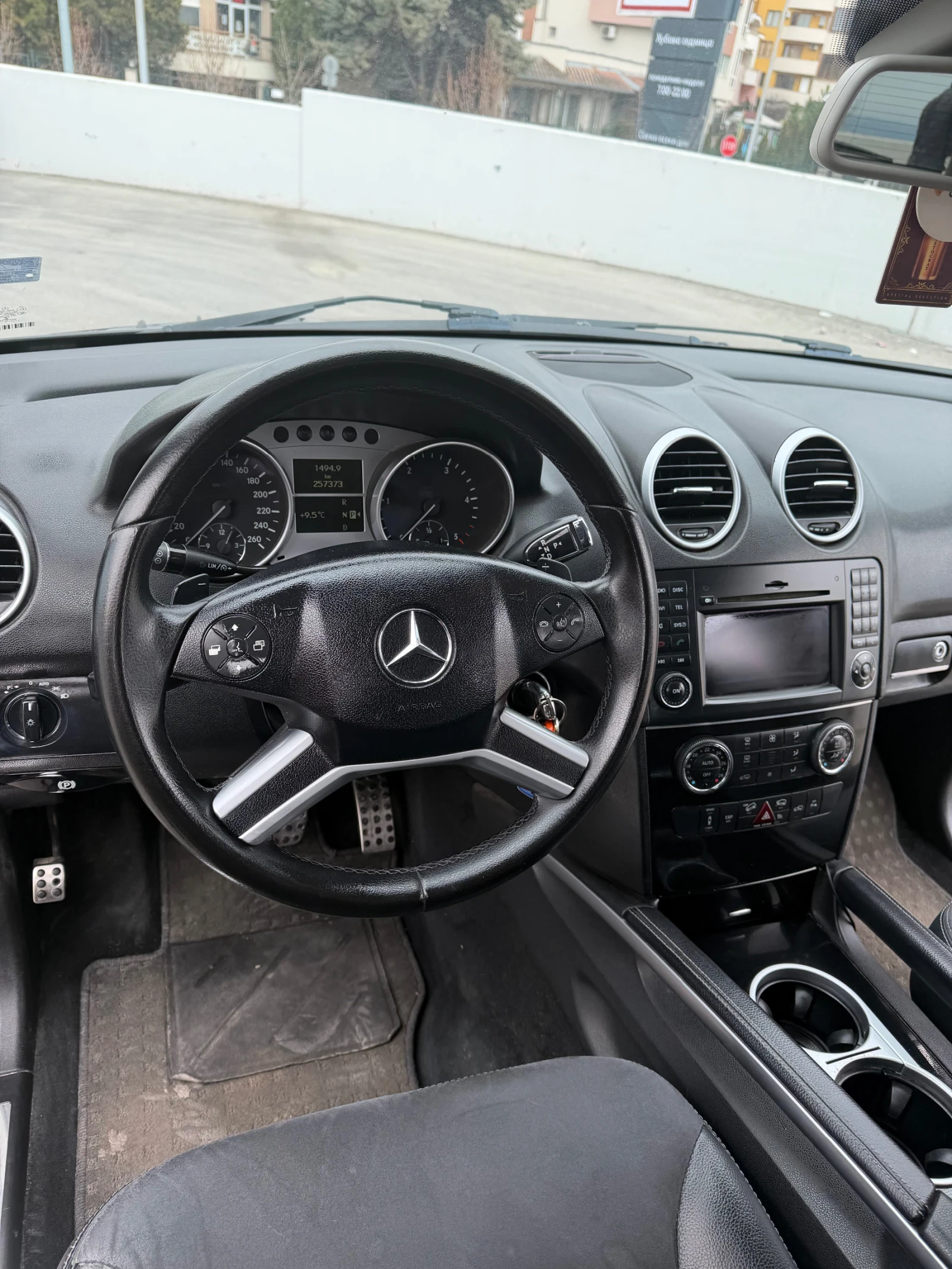 Mercedes-Benz ML 320, снимка 6 - Автомобили и джипове - 53997683
