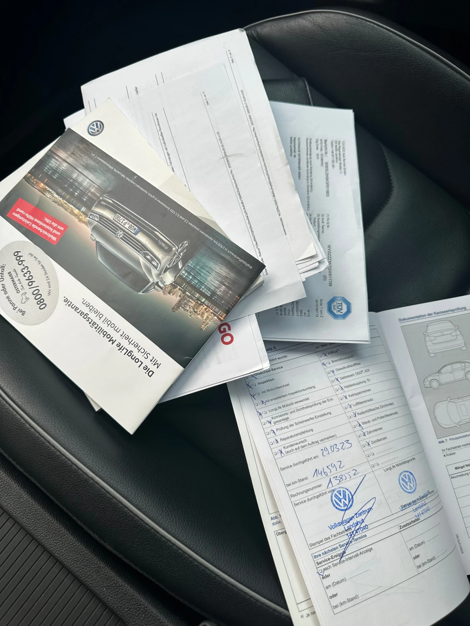 VW Tiguan R-Line FULL Нов внос Германия* Head-up* 360* Digit, снимка 16 - Автомобили и джипове - 54749624