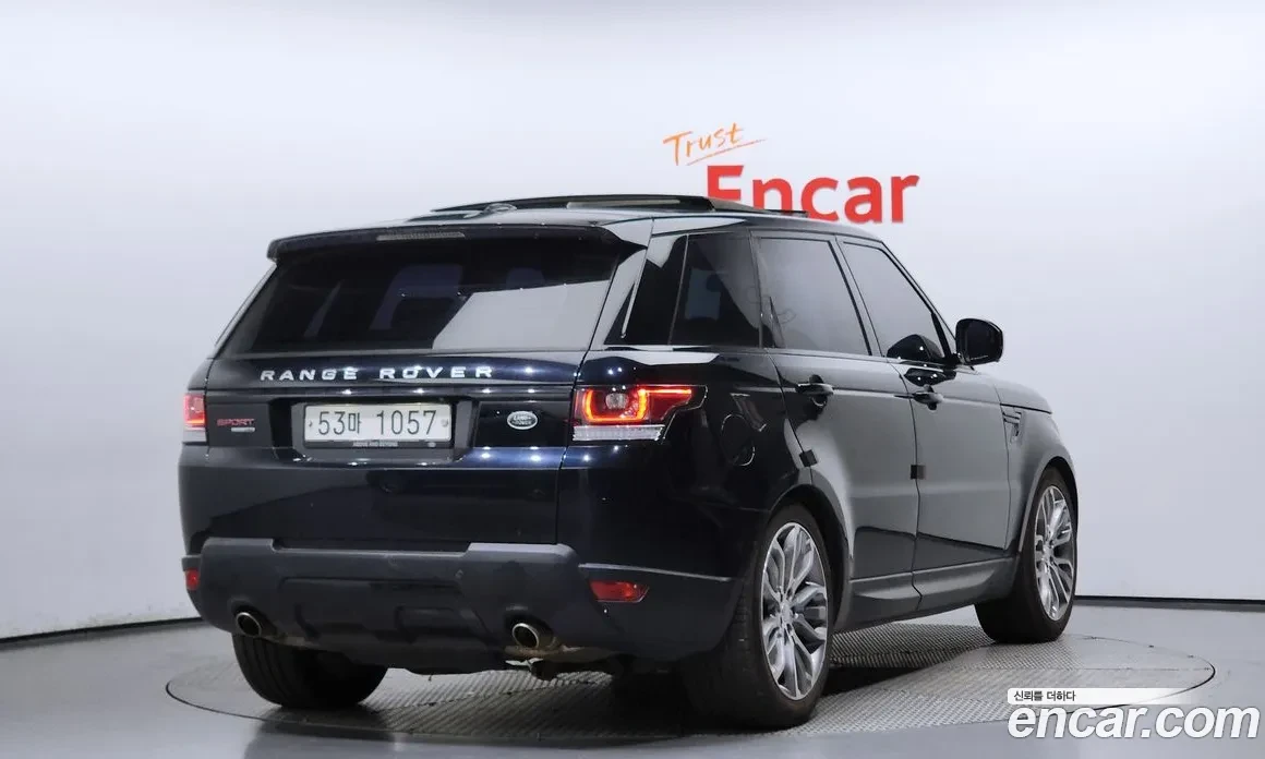 Land Rover Range Rover Sport HSE DYNAMIC!УНИКАТ!360#ПЪЛНО ОБОРУДВАНЕ# !ПАНОРАМА, снимка 2 - Автомобили и джипове - 55037636