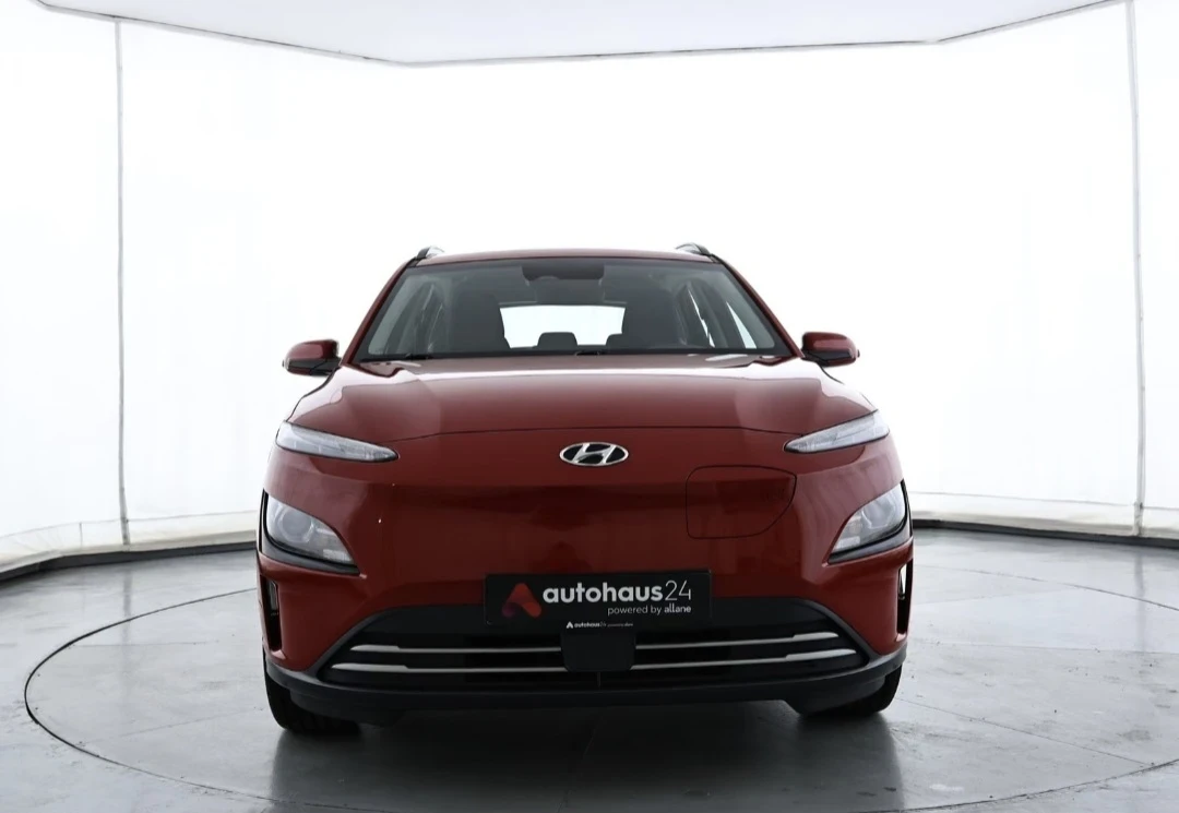 Hyundai Kona Select  64kw 35000km, снимка 2 - Автомобили и джипове - 55772749