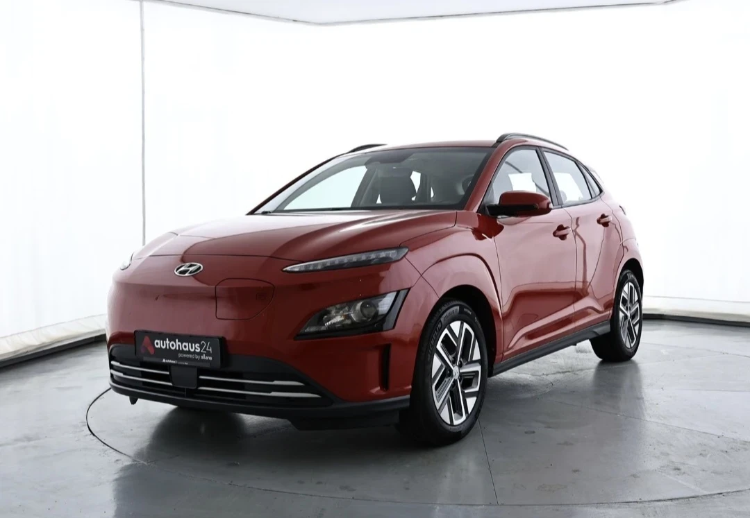 Hyundai Kona Select  64kw 35000km