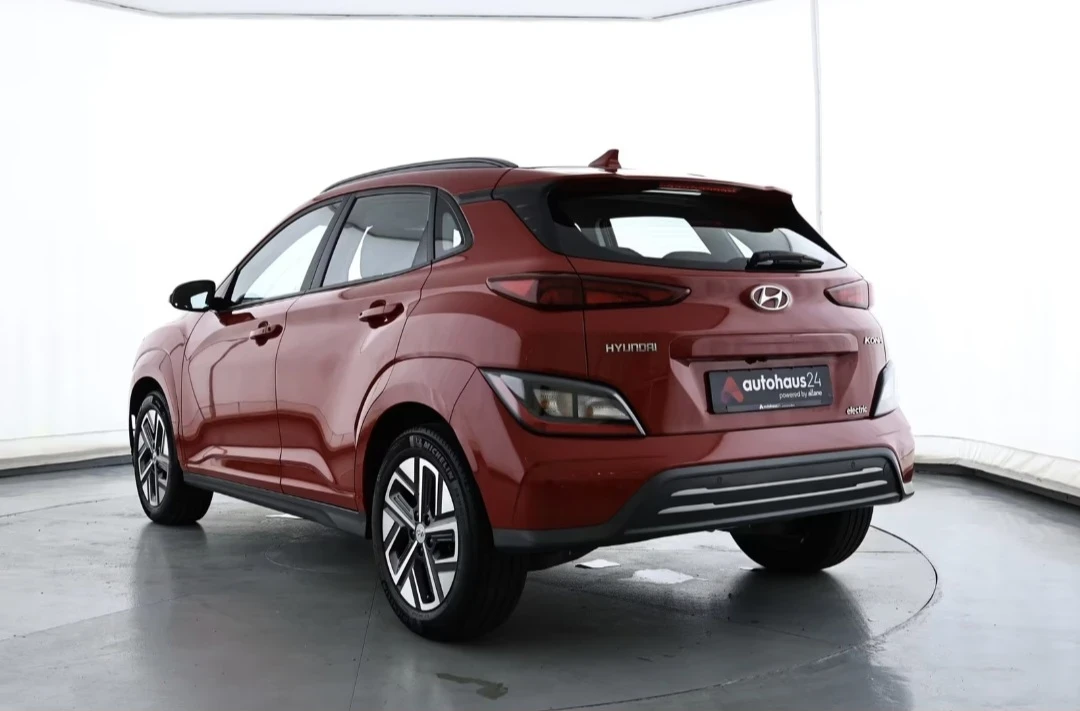 Hyundai Kona Select  64kw 35000km, снимка 3 - Автомобили и джипове - 55772749