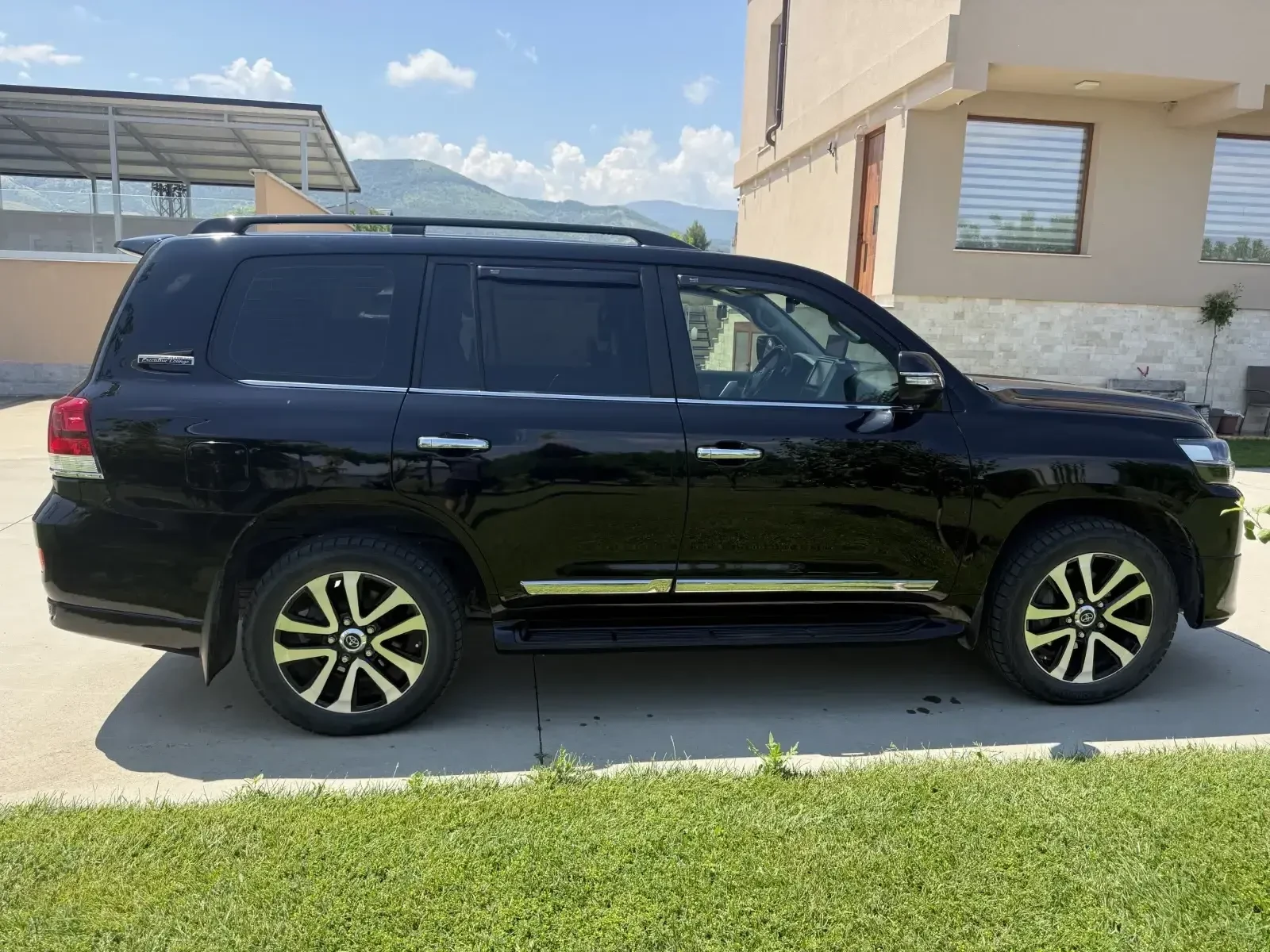 Toyota Land cruiser j200  Executive Lounge , снимка 11 - Автомобили и джипове - 55900171
