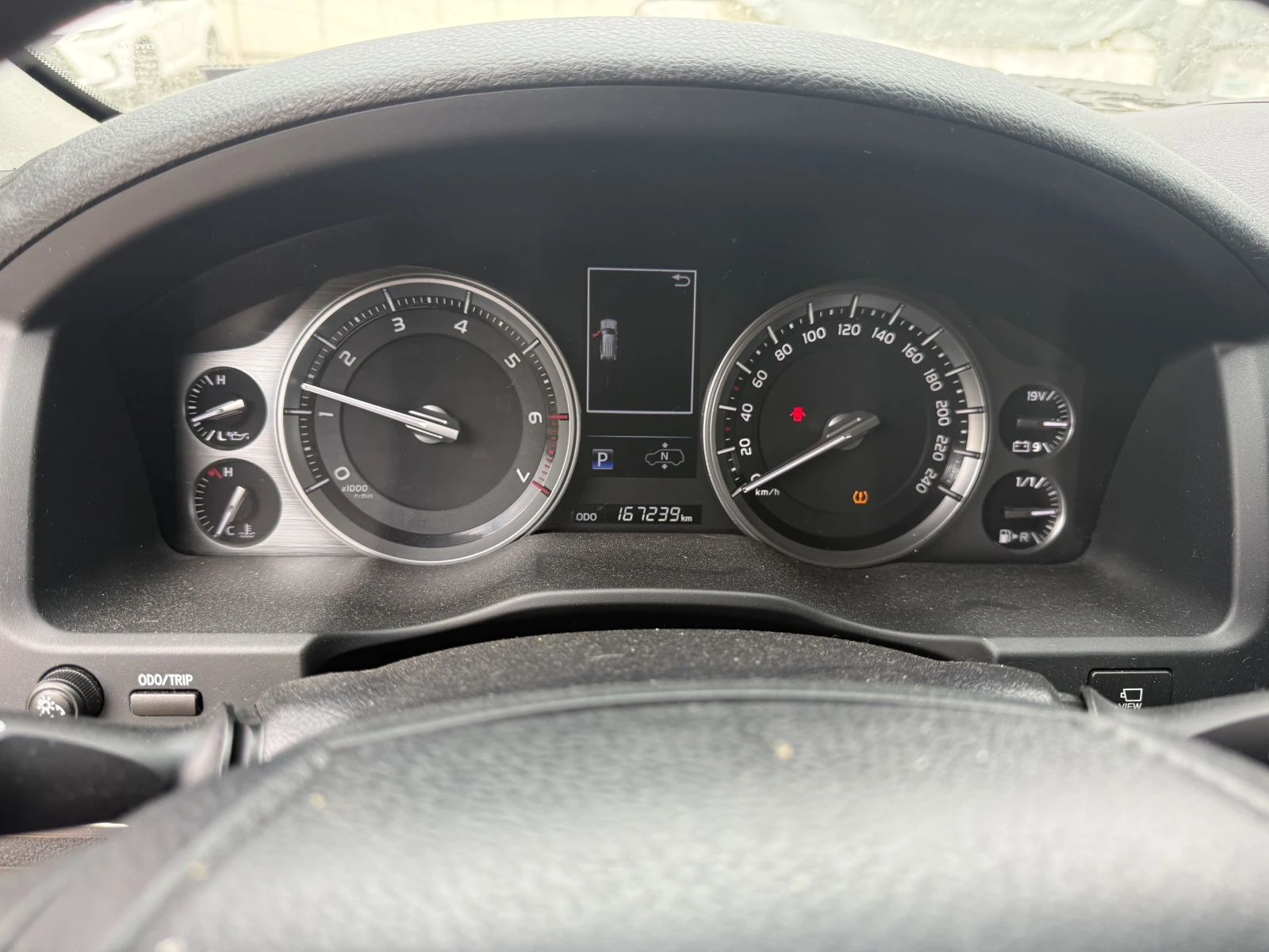 Toyota Land cruiser j200  Executive Lounge , снимка 3 - Автомобили и джипове - 55900171