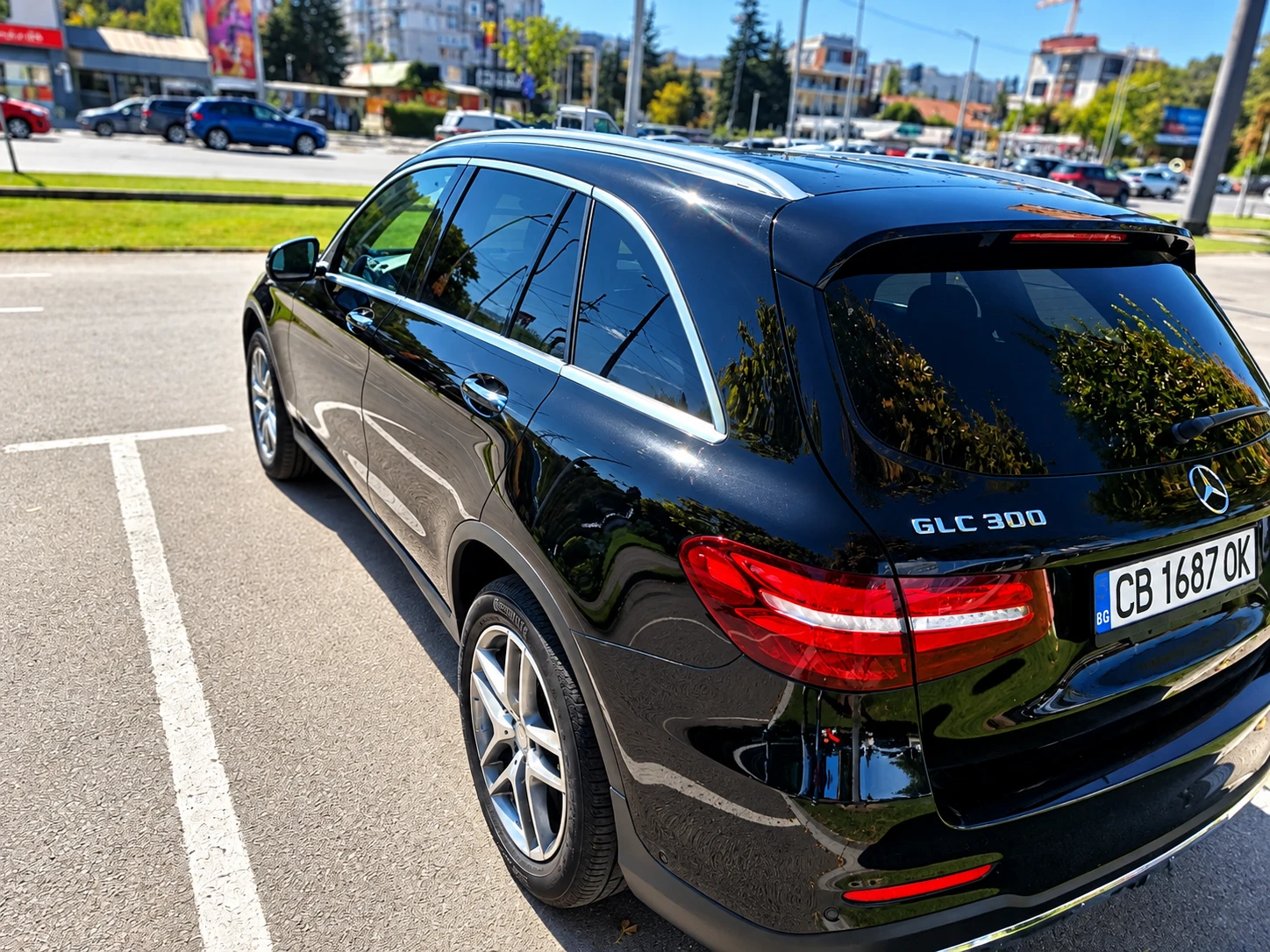 Mercedes-Benz GLC 300 4MATIC, снимка 11 - Автомобили и джипове - 56314118