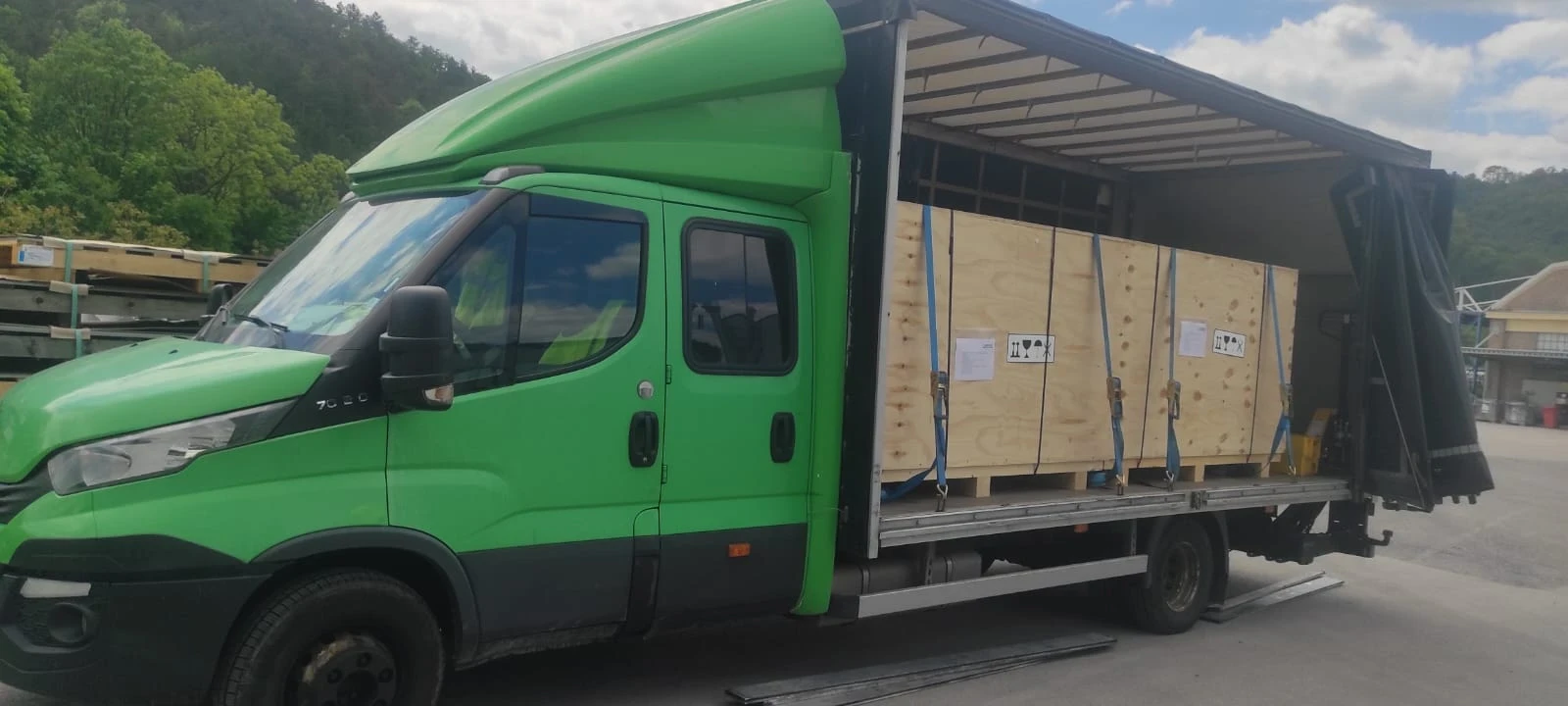 Iveco Daily 70C 70C Падащ борд - изображение 3