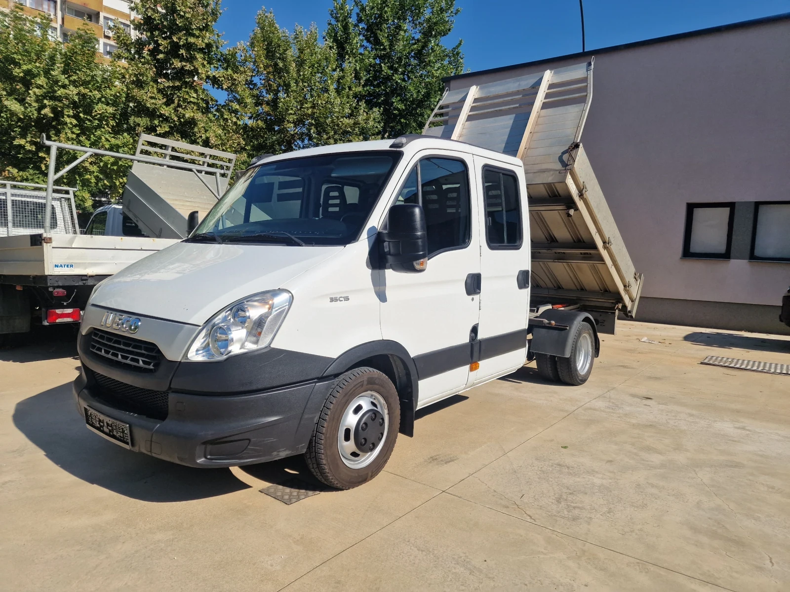 Iveco 35c15 3.0НРI швейцарски, снимка 7 - Бусове и автобуси - 55463453