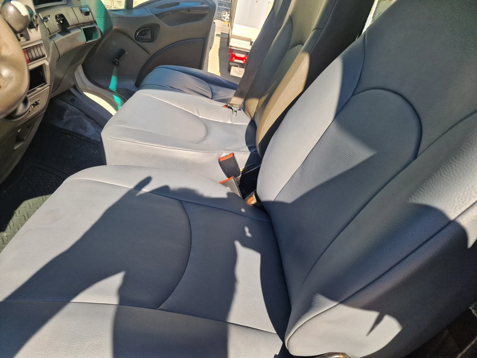 Iveco 35c15 3.0НРI швейцарски, снимка 12 - Бусове и автобуси - 55463453