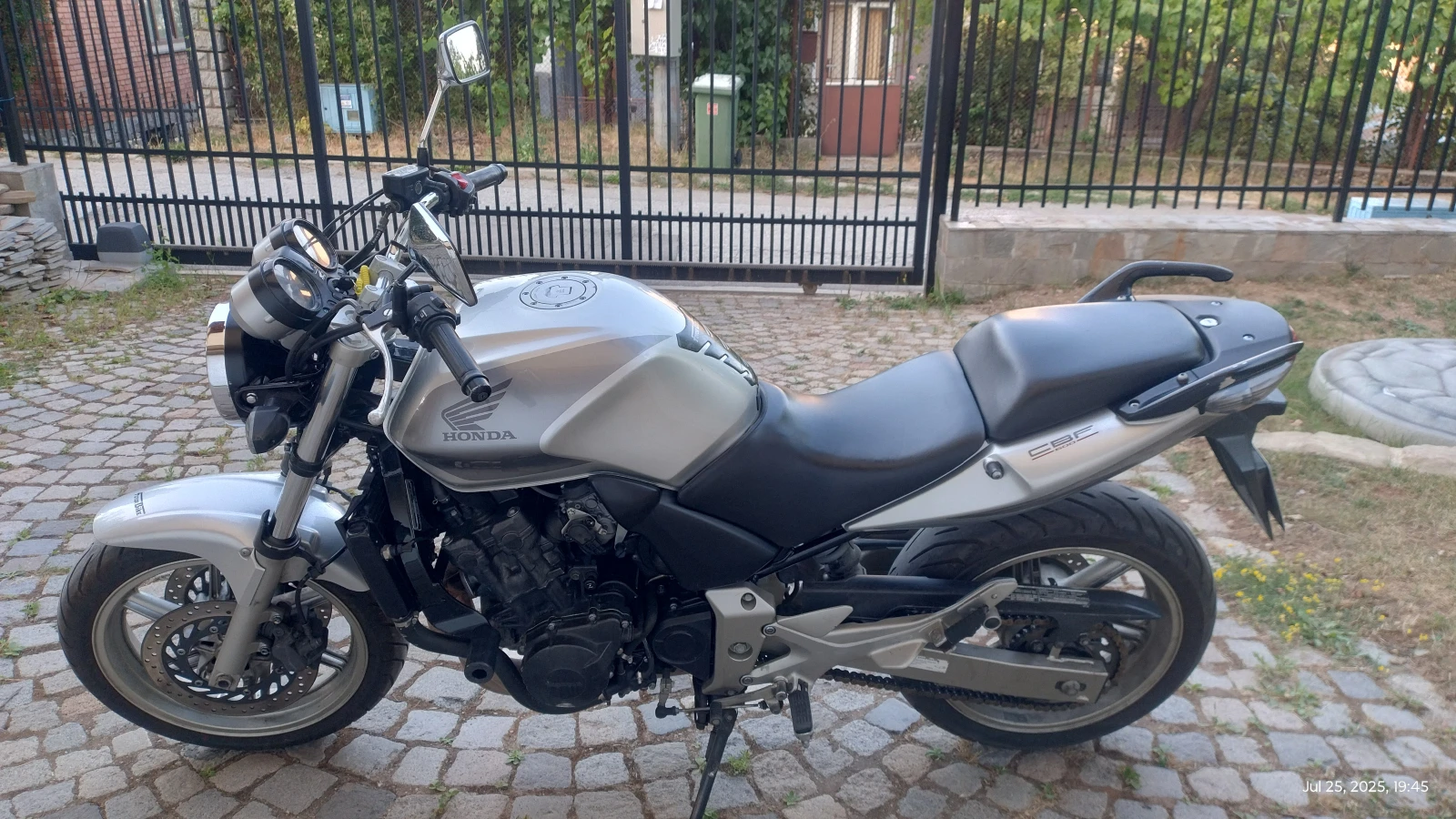 Honda Cbf 600N - изображение 2