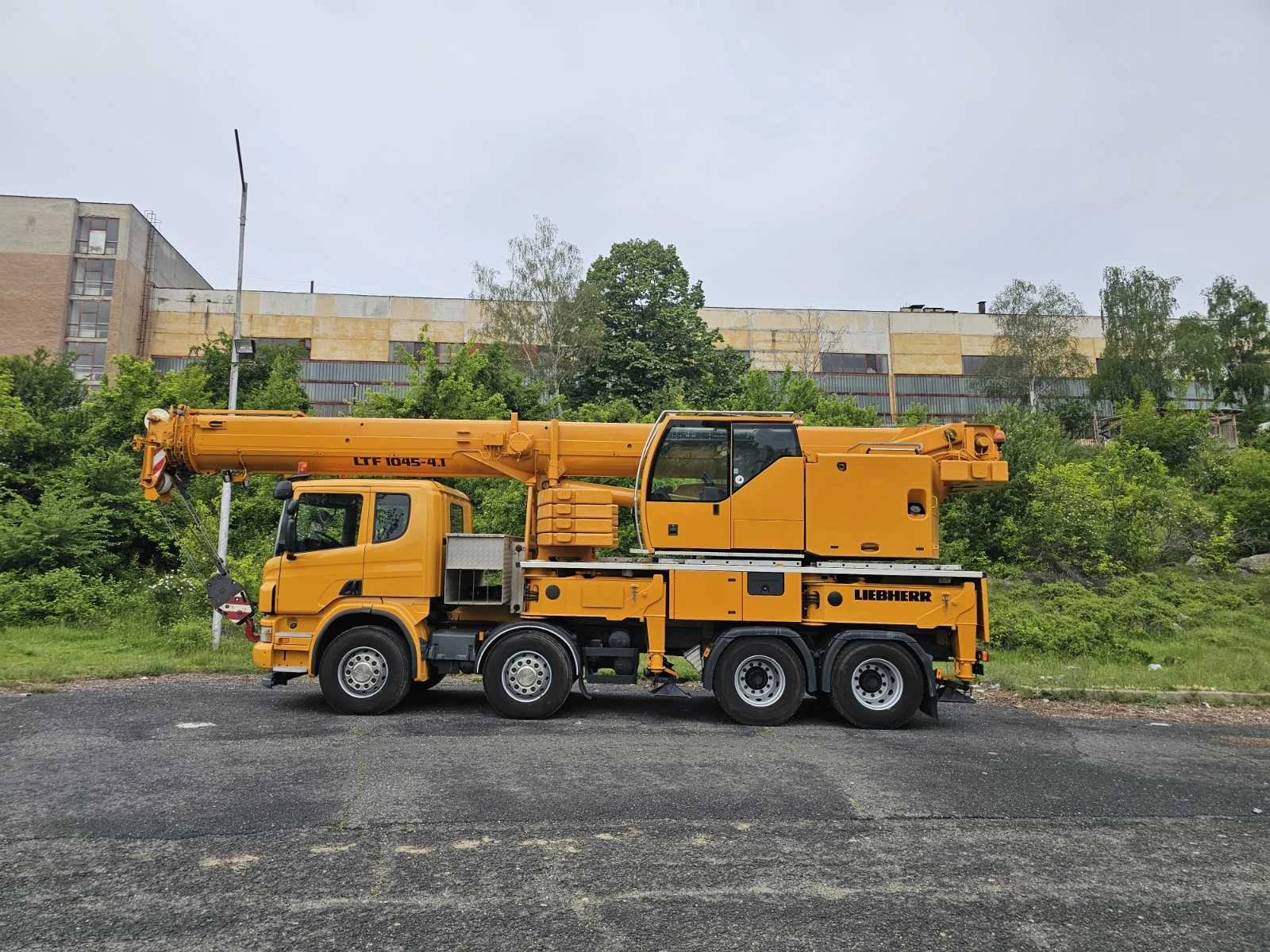 Автокран Друга марка LIEBHERR LTF 1045-4.1  8x4 - изображение 2