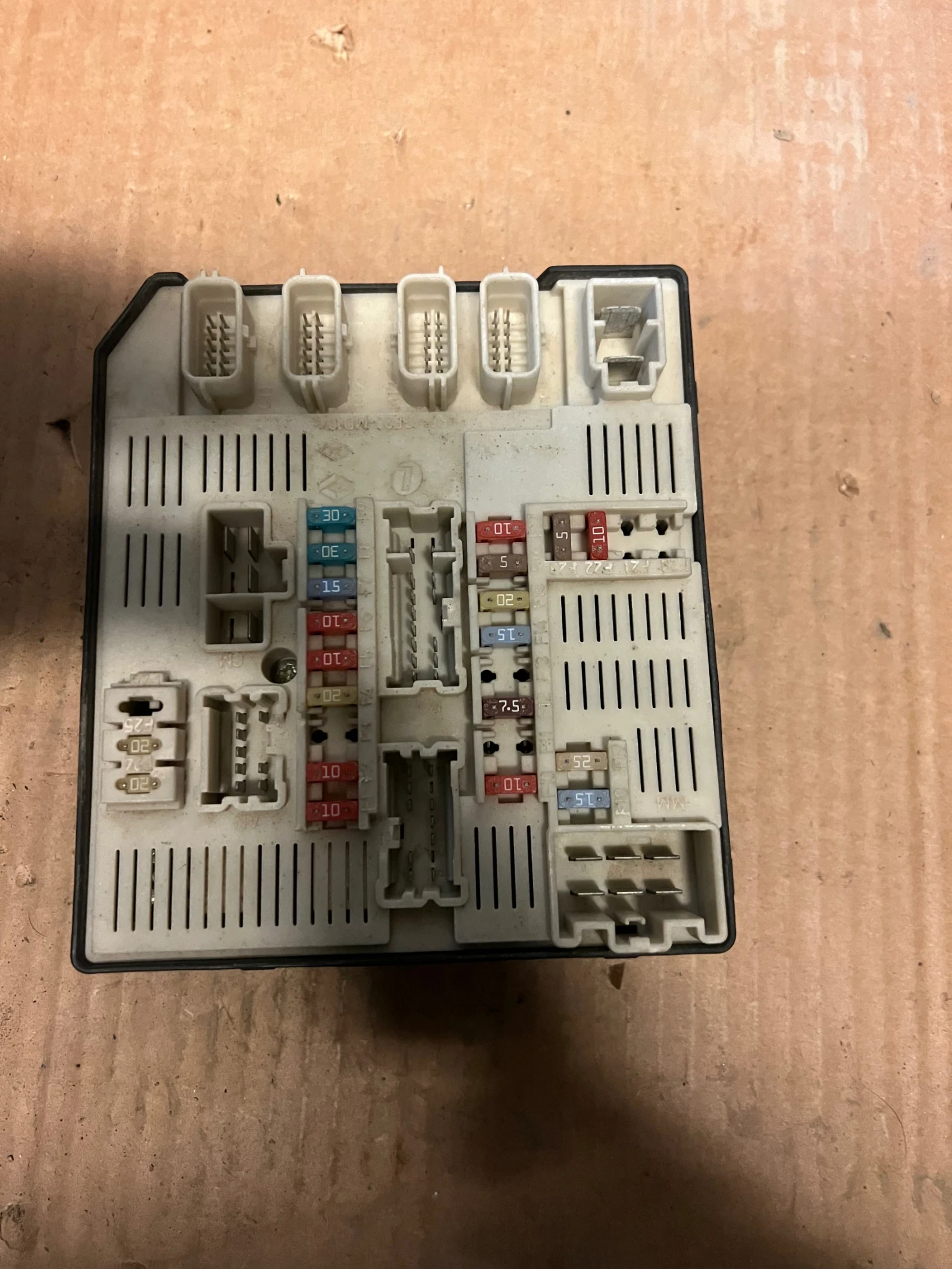 284B60013R--A USMD-PTF   N2  ����� RENAULT LAGUNA 3 284B60013R--A | Mobile.bg � ����������� 1