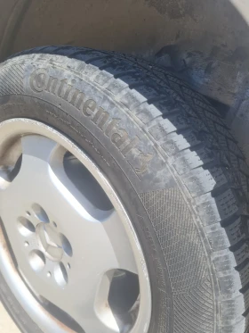 Mercedes-Benz 124, снимка 11