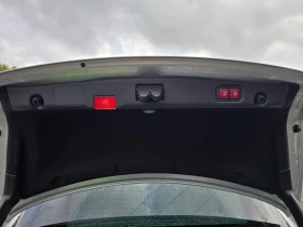 Mercedes-Benz E 300, снимка 13