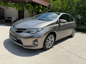 Toyota Auris 1.8Hybrid* Keyless* Камера* 70 000км.* , снимка 1