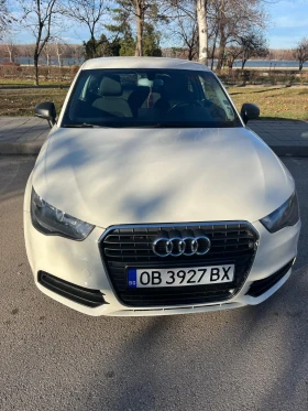 Audi A1 В перфектно състояние обслужен всичко платено , снимка 1