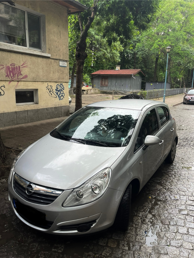 Opel Corsa, снимка 1 - Автомобили и джипове - 45878323