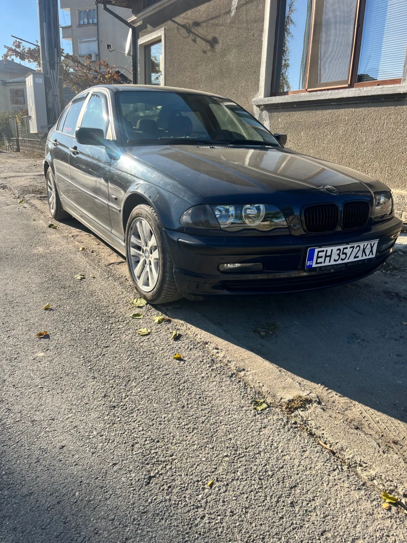 BMW 318 1.8, снимка 3 - Автомобили и джипове - 48484977